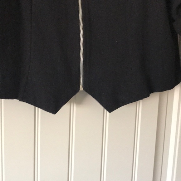 Jacket - Picture 4 of 4